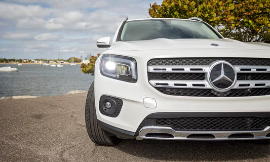 Discovering Siesta Key in Style: A Luxury Mercedes GLB Experience with a Stress-Free Rental Process